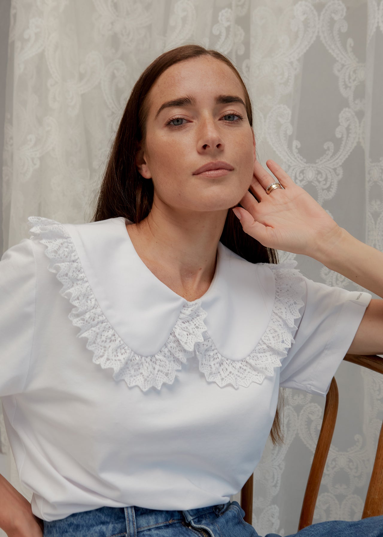 NeckAround balti moteriški marškinėliai su vintažine apykakle, oversize, ekologiška medvilnė