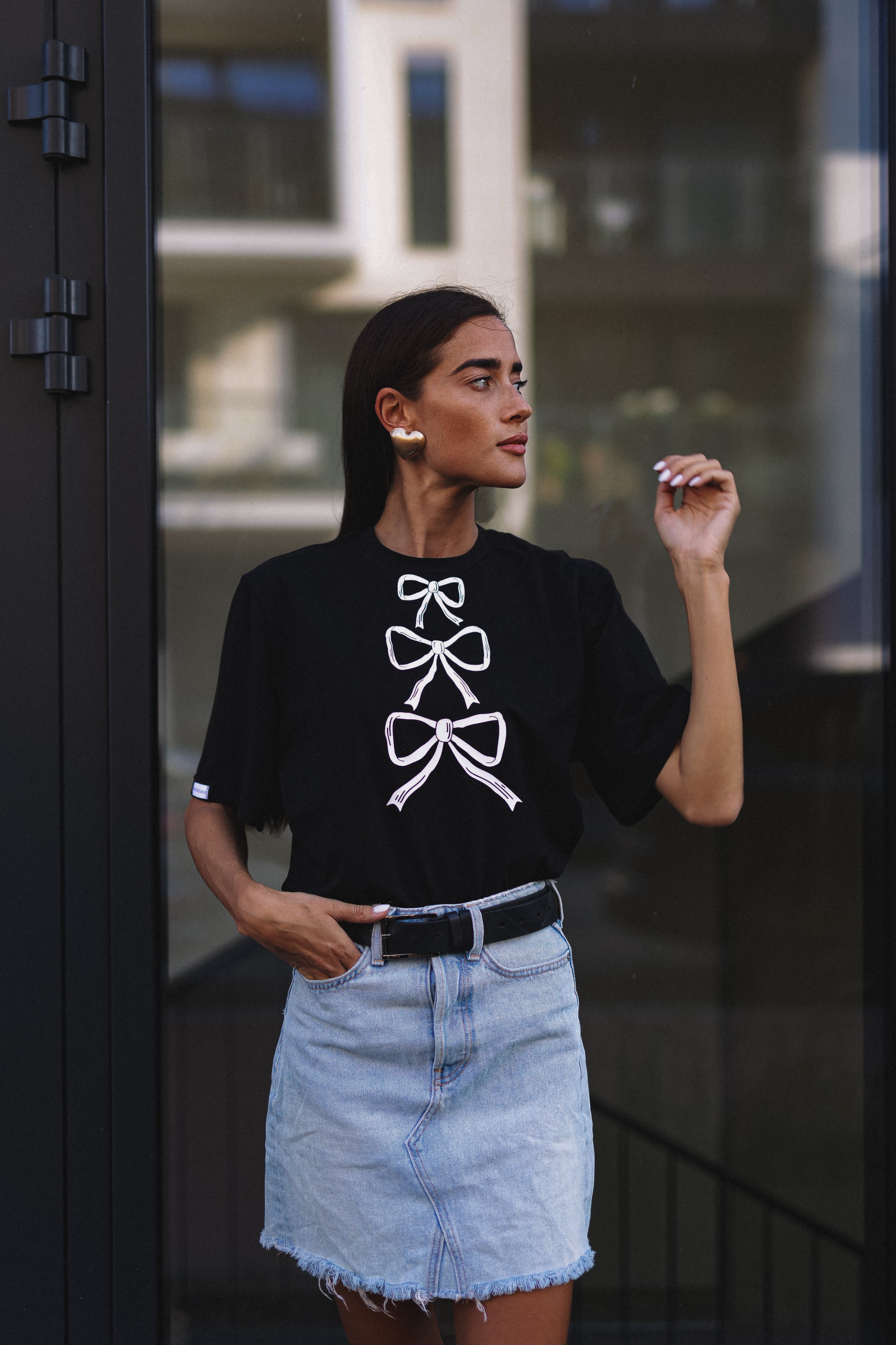 "THREE RIBBONS", BLACK T-SHIRT